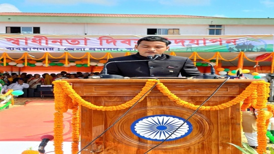 ১৫ই আগস্ট, বৃহস্পতিবার করিমগঞ্জ জেলা প্রশাসনের ব্যবস্থাপনায় ৭৮তম স্বাধীনতা দিবস উদযাপন করা হয়